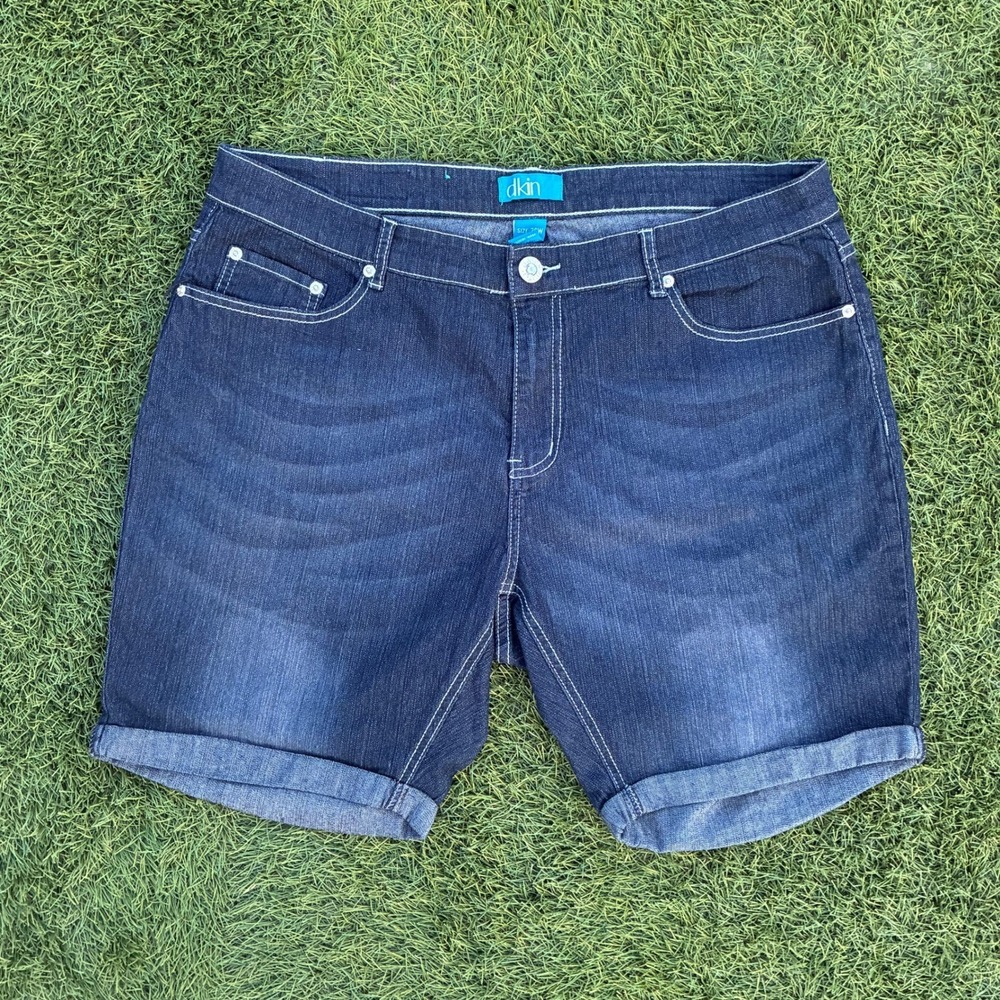 Dkin Womens 20W 38x8 Denim Bermuda Shorts Dark Wash Embroidered Cuffed Y2K